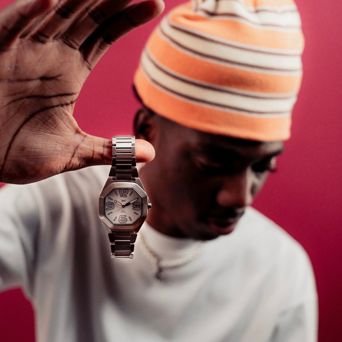24:07 watch white brushed
