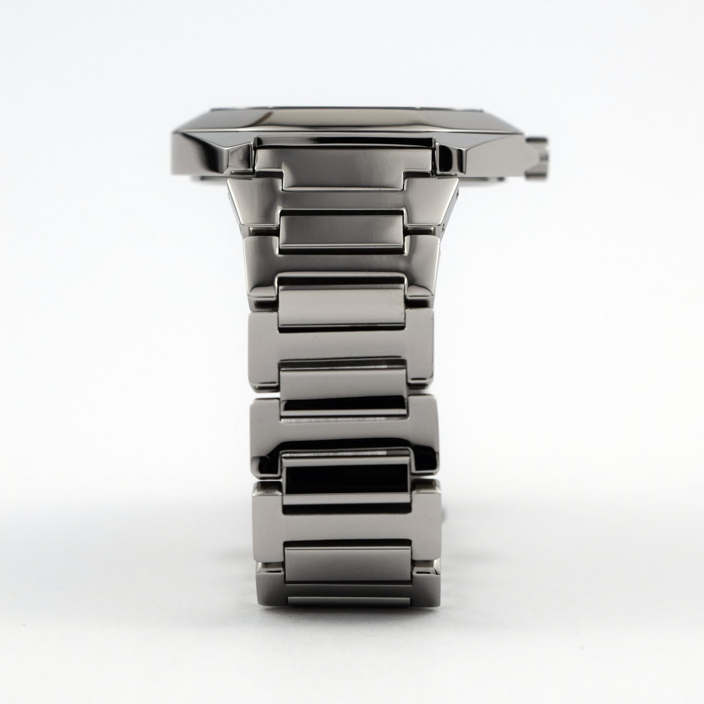 24:07 watch white polished